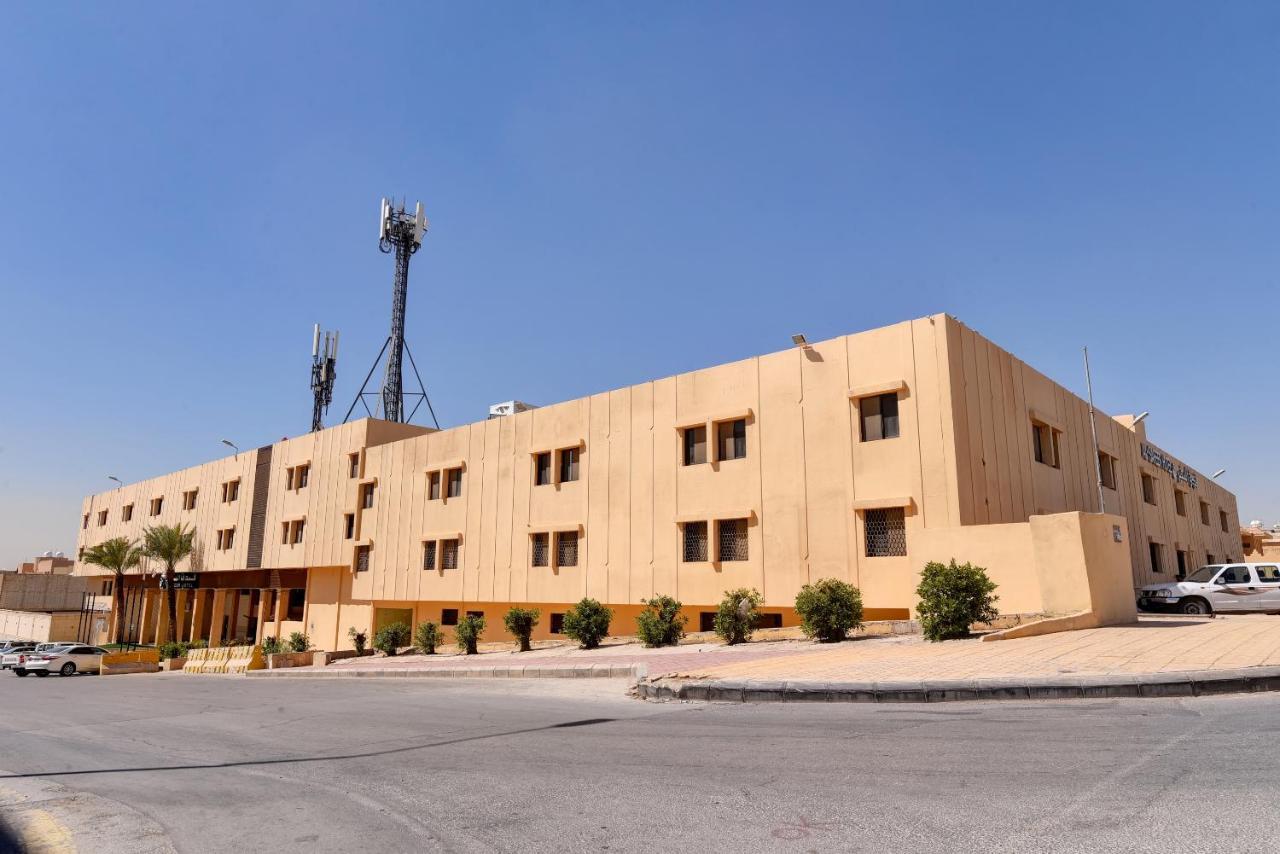 Capital O 419 Al Safeer Hotel Riade Exterior foto
